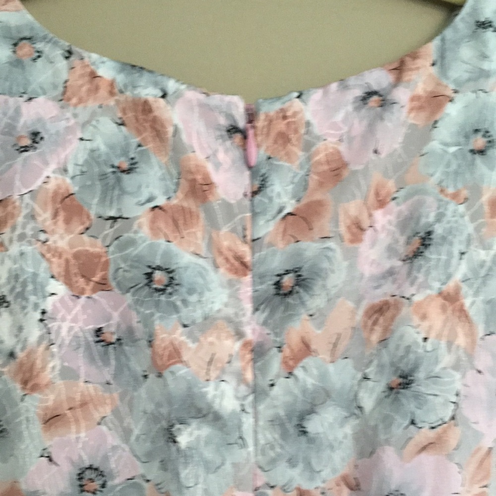 Vintage Floral Dress w/ pockets. custom made, handmade - Picture 4 of 10
